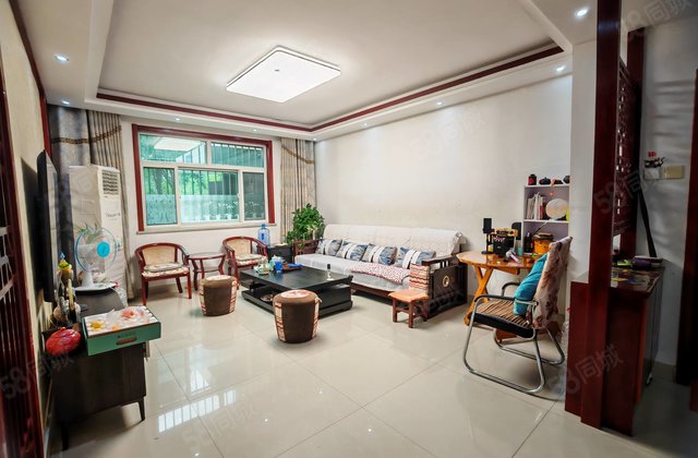 阳光，实验，月亮湾，颐馨园精装修三室两厅两卫免大税可按揭