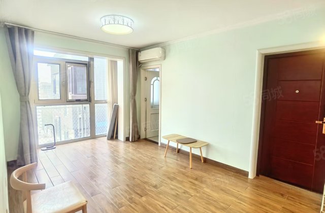 名苑雅居1室1厅48.61㎡384万二手房图片