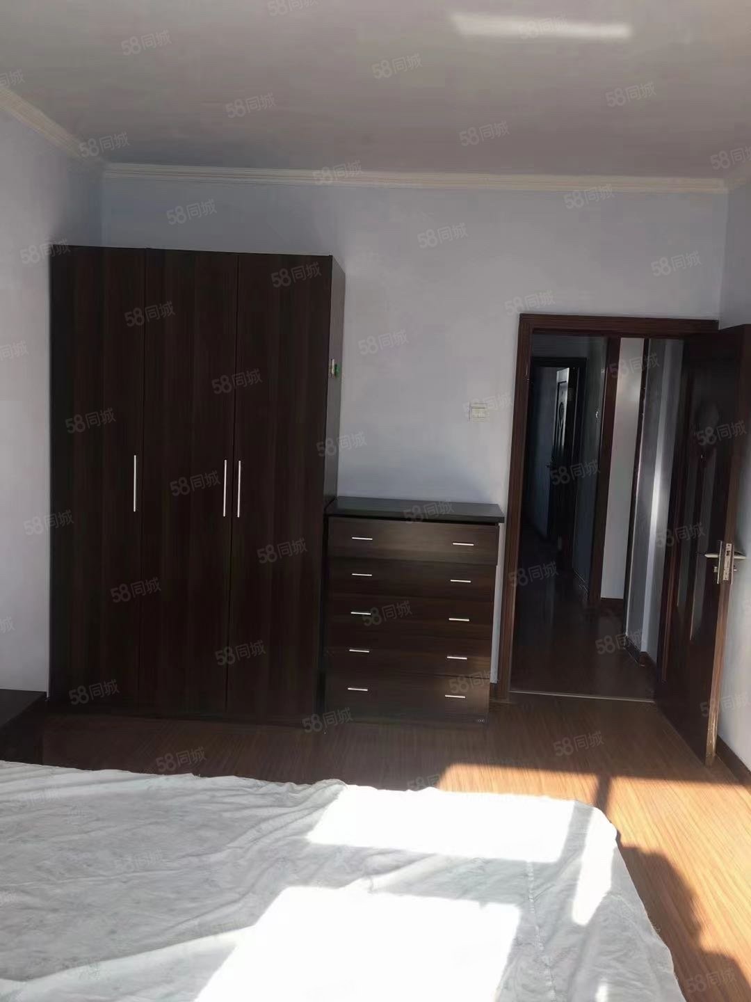 宜宾消防特勤家属楼2室2厅1卫106.59㎡南北38万