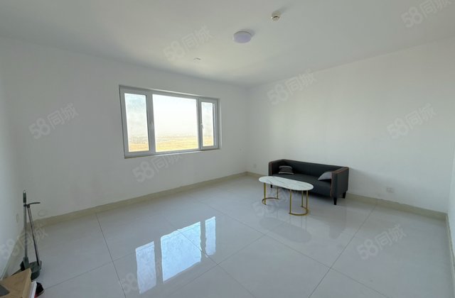 丽水社区北区 商品住宅 刚需小三居 中间楼层采光好 精装修