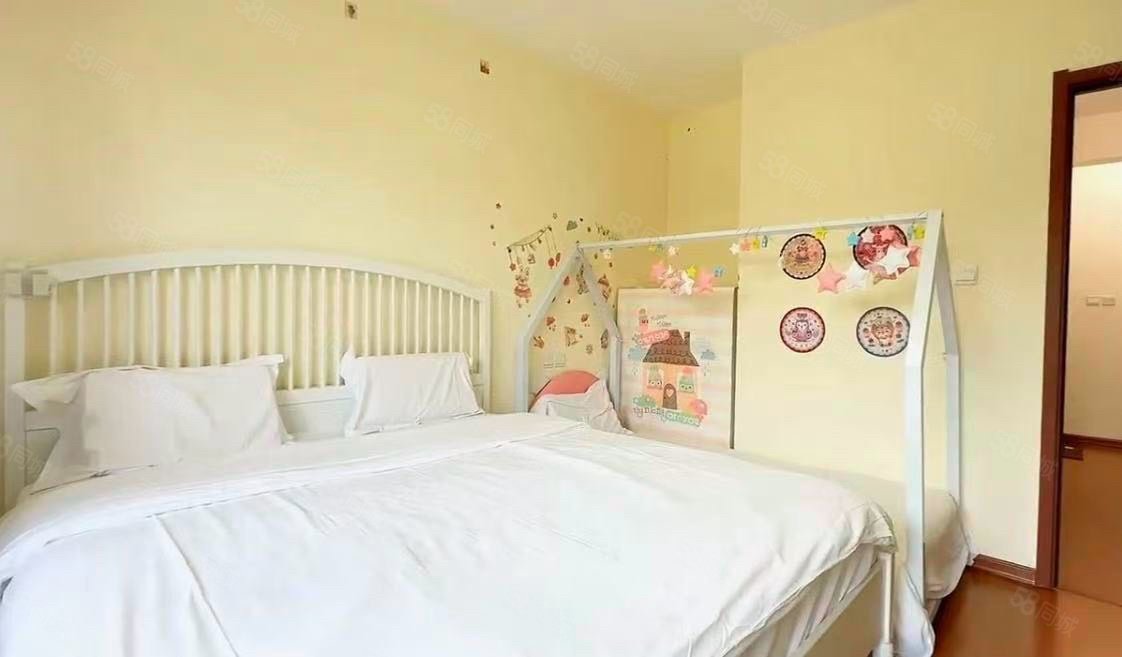 龍湖長(zhǎng)城源著(一期)2室1廳2衛(wèi)78.56㎡南北88萬(wàn)