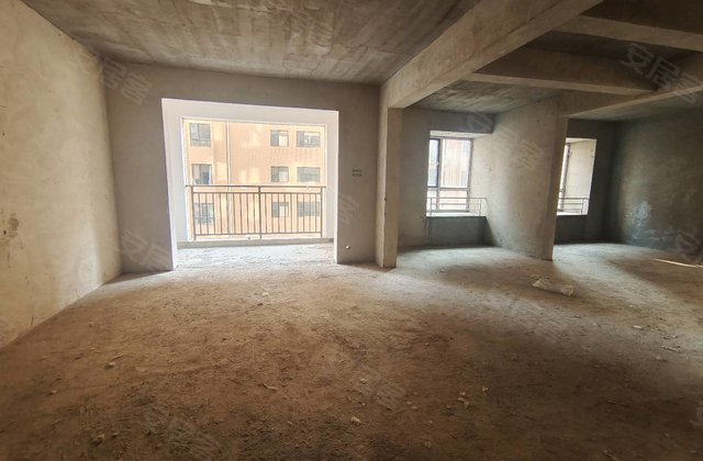 西湖华府3室2厅116㎡71万二手房图片