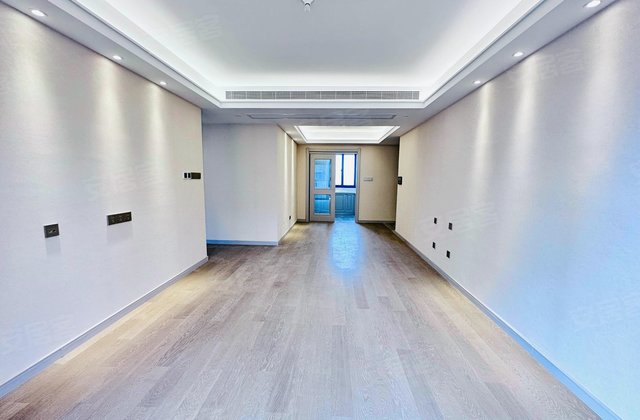 金鹰商圈万科物业高端全新小区独门独户