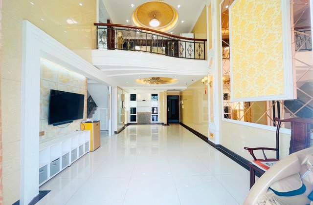 活力盈居4室2厅205㎡120万二手房图片