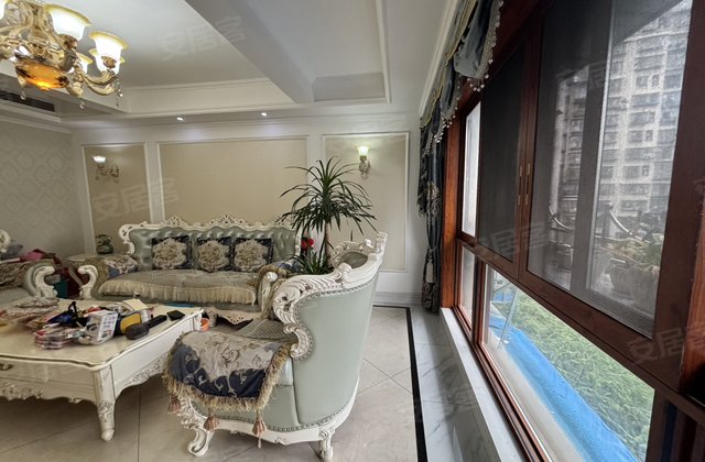 灏景泊岸森邻4室2厅142㎡98.8万二手房图片