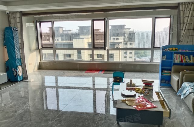 万科翡翠蓝山3室2厅136.21㎡205万二手房图片