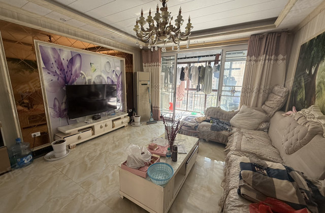 磨仂洲4室2厅135㎡71万二手房图片