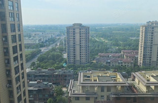 天一玫瑰花园4室1厅130.1㎡79.8万二手房图片