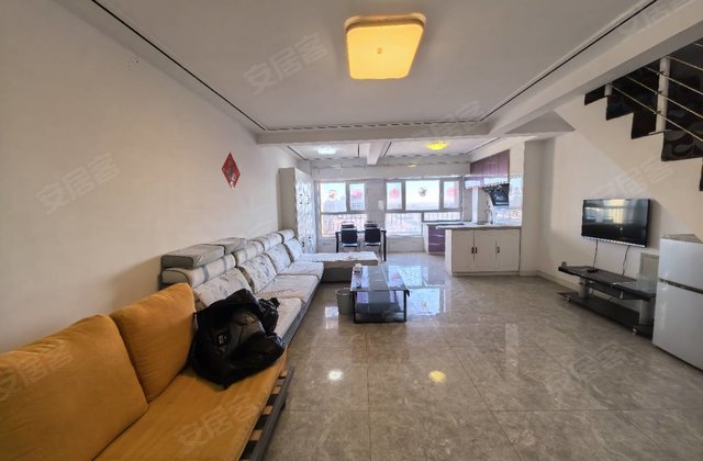 逸城首郡2室2厅130㎡27万二手房图片