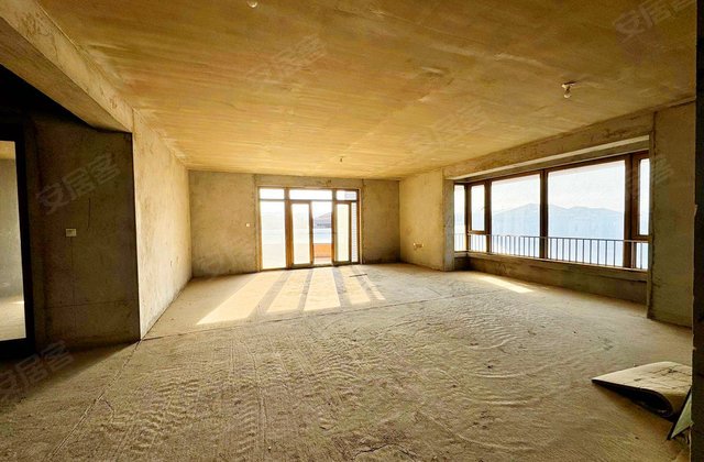 曲江紫汀苑5室2厅518㎡1700万二手房图片
