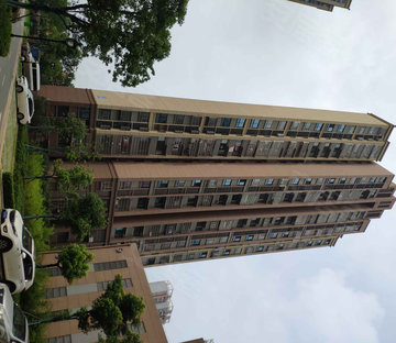 合肥房产网>合肥二手房>肥西二手房>肥西县城二手房>堰湖山庄西区>