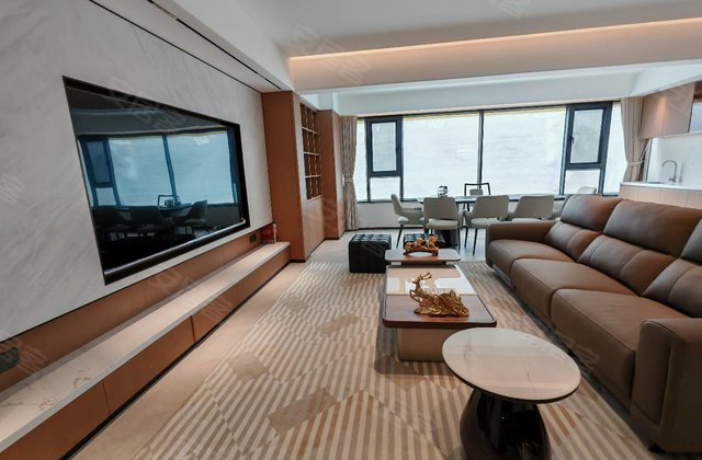 湖泉湾3号(二期)4室2厅126㎡68万二手房图片