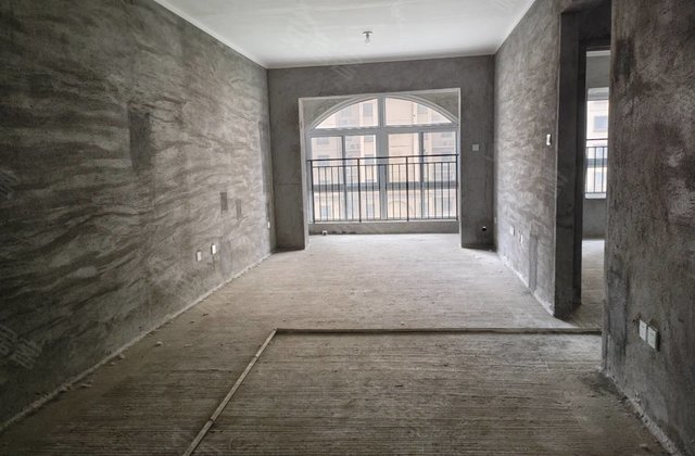 华强城米兰达(六期)2室2厅90.5㎡47万二手房图片