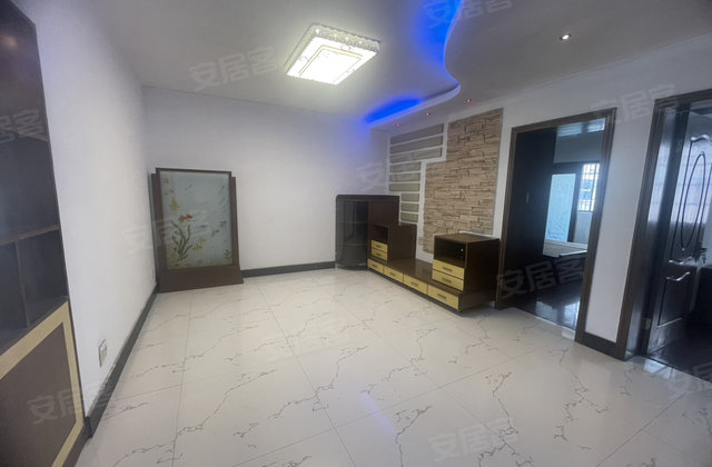 天镜南苑(西区)3室2厅100.45㎡98万二手房图片