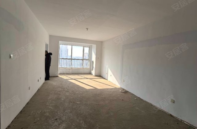 毫沁营回迁高层2室2厅93.46㎡56万二手房图片