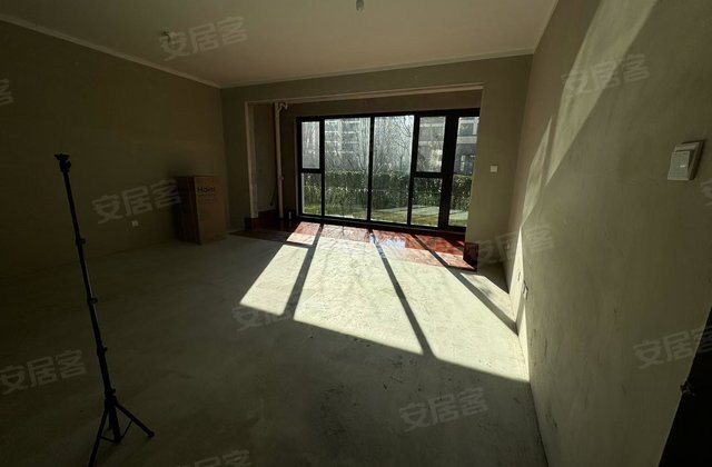 百合新城智德园3室2厅131.62㎡107万二手房图片