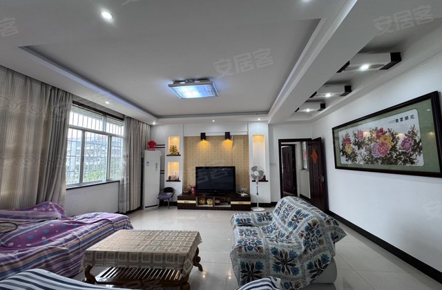 水利局4室2厅159㎡49.8万二手房图片