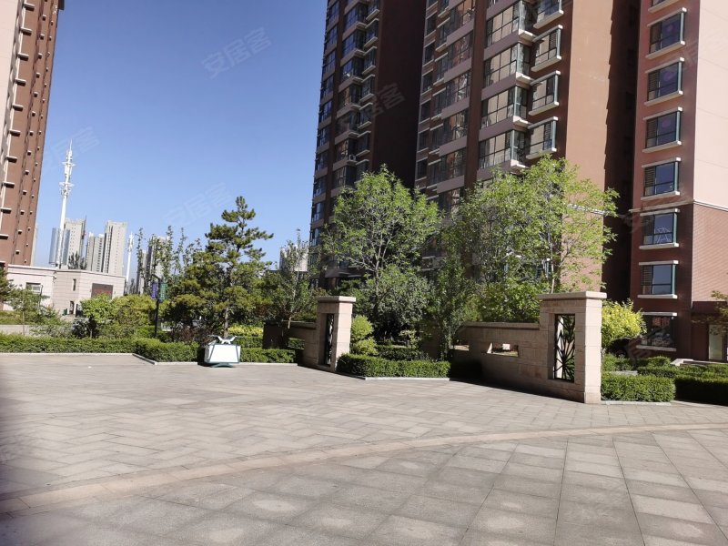 枫林逸景龙湖园