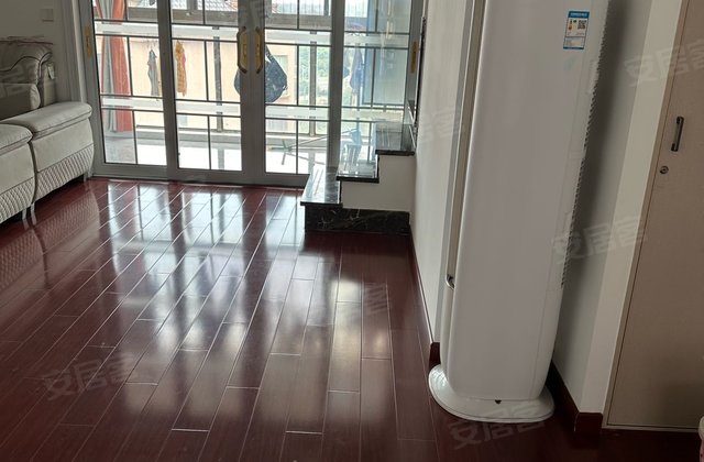 信南山水美地6室3厅208㎡130万二手房图片