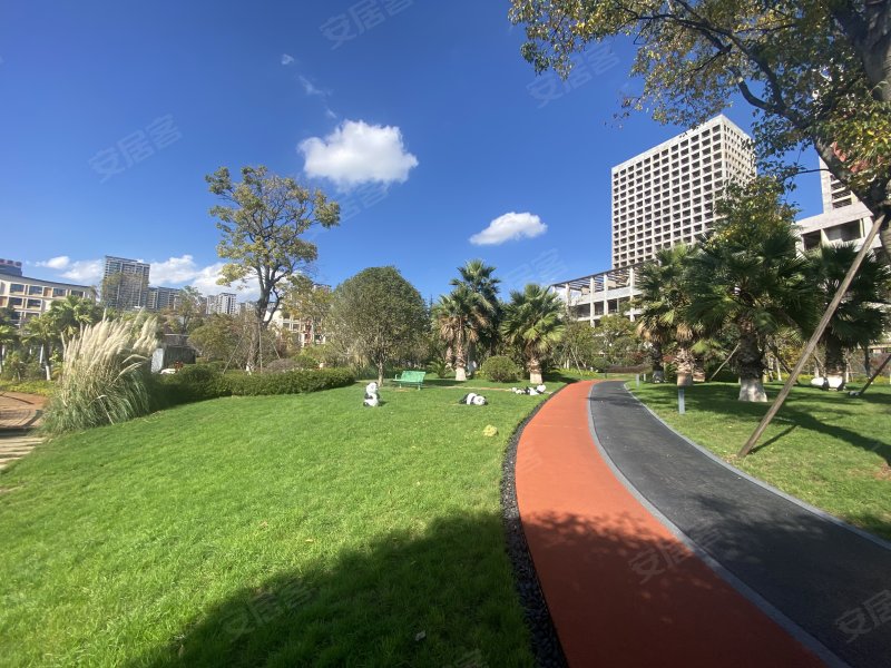 俊发观云海云中苑