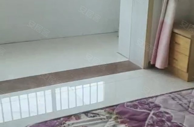 民生花苑3室2厅117㎡33万二手房图片