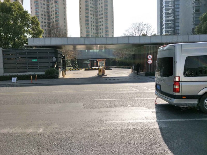 万科翡翠滨江(一期) 