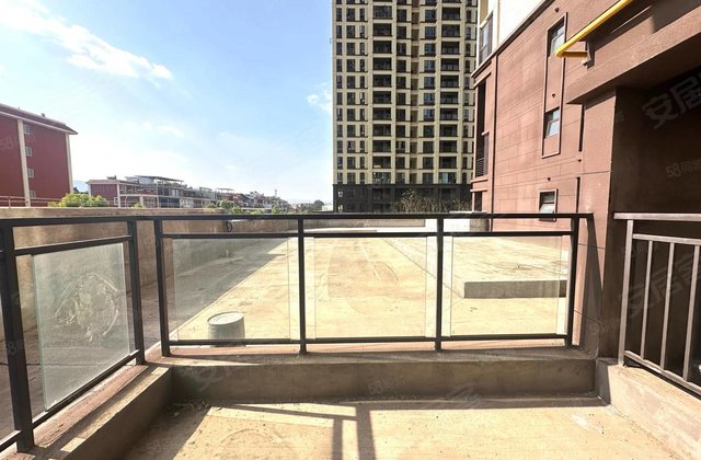 万景彝海学府