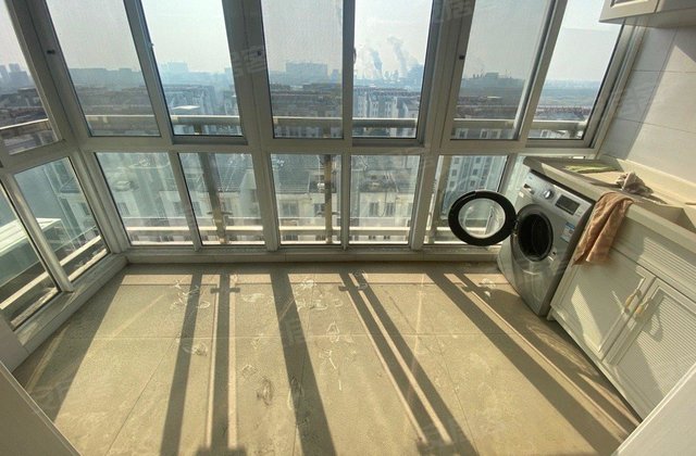 板闸家苑3室2厅97.08㎡80万二手房图片