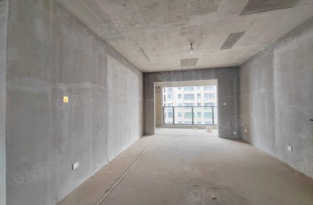 大宸懿景3室2厅120㎡60.8万二手房图片