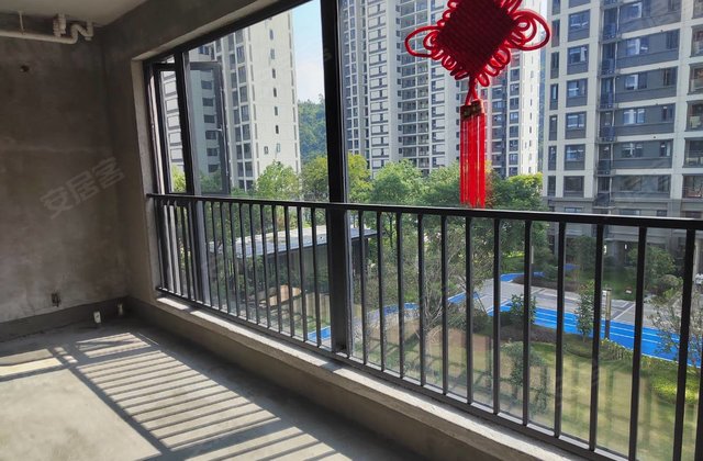 中融天悦3室2厅108㎡126万二手房图片