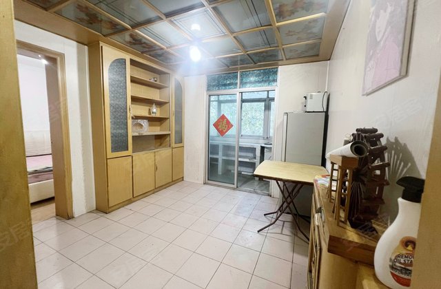 83中家属院3室1厅71.3㎡80万二手房图片