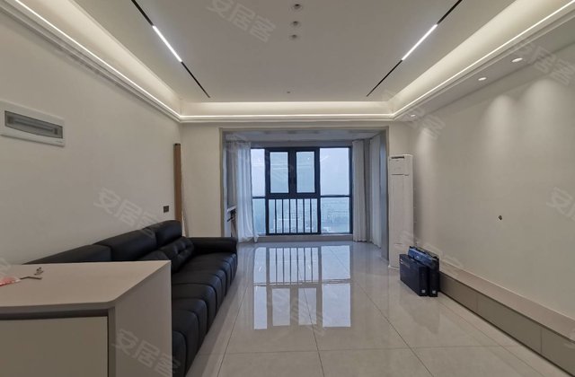 中天国际3室2厅131㎡36万二手房图片