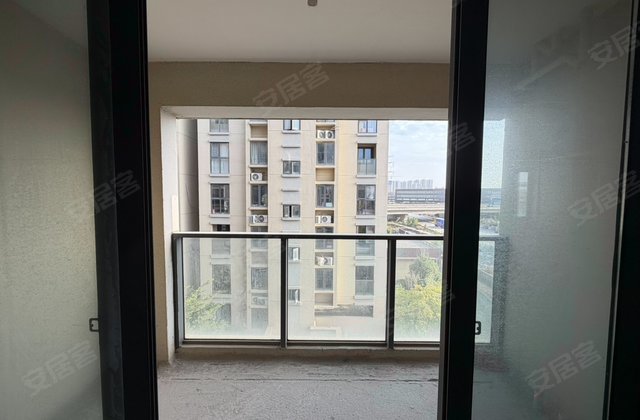 宝龙世家(新塘)3室2厅81.66㎡51万二手房图片