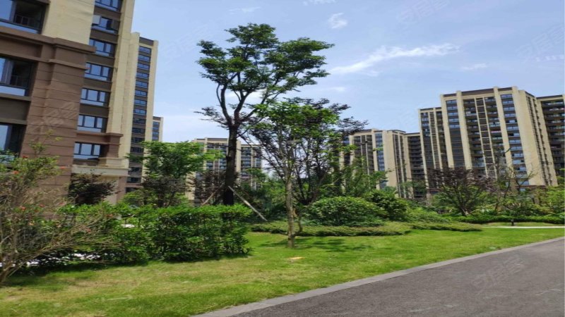 华南城巴南华府(二期)