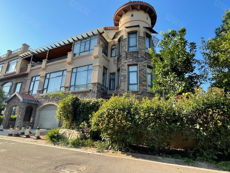 堤亚纳湾(别墅)