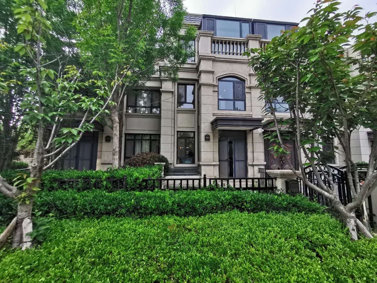 鲁商蓝岸新城别墅