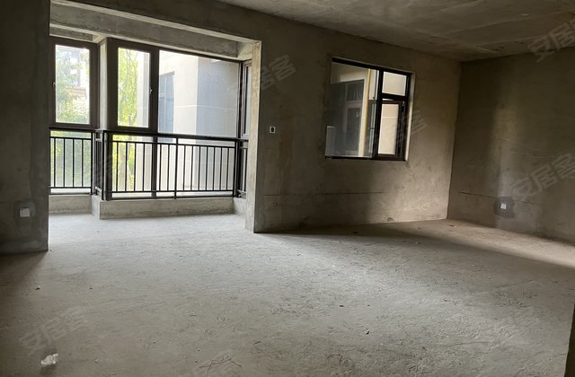玫瑰庄园3室2厅130㎡106万二手房图片