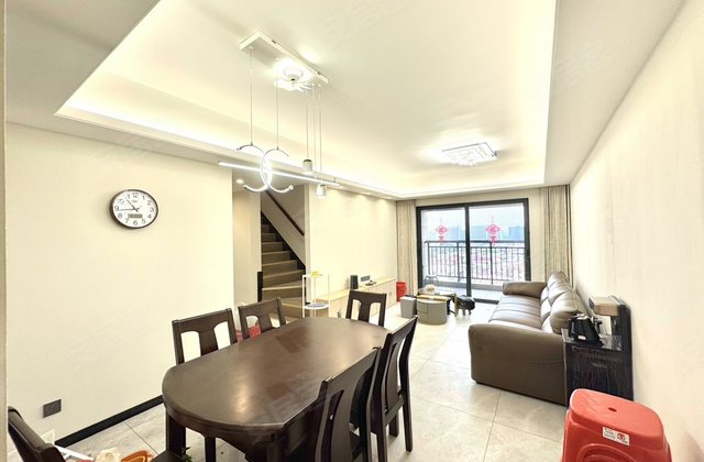 中国铁建领秀公馆尚城4室2厅99㎡81万二手房图片