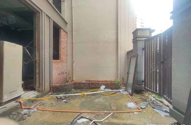 世茂紫茂城紫云轩(别墅)4室3厅114㎡118万二手房图片