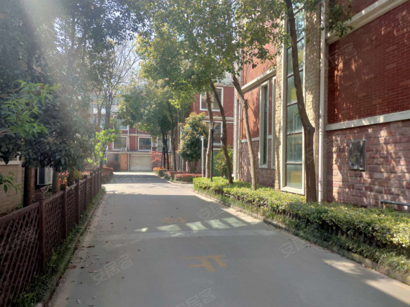 雅仕兰庭西郊公馆