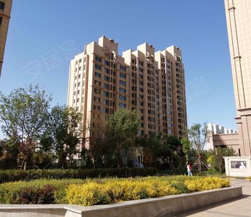 鼎盛华府7楼 标准三居 简装 两年外方便 采光前无遮挡