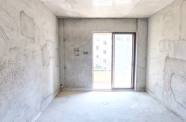 求振国际2室2厅71㎡103万二手房图片