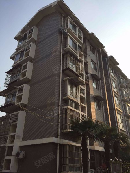 逸仙小区东区(宝山)