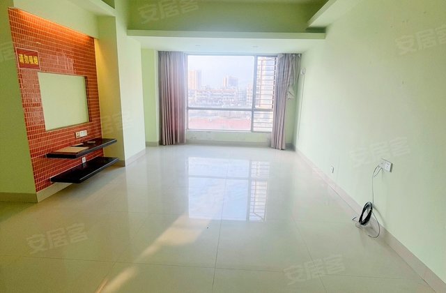 蓝天丽城3室2厅109.78㎡92万二手房图片