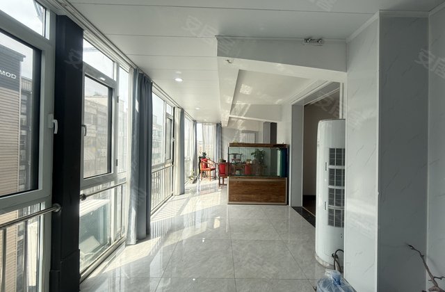 园林小区3室2厅156㎡75万二手房图片