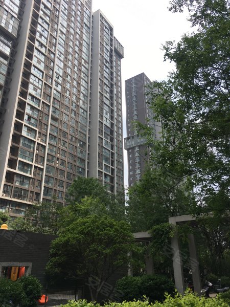 美景鸿城(一期鸿韵),腾飞路1号-郑州美景鸿城(一期鸿韵)二手房,租房