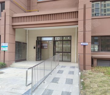 万桥西苑
