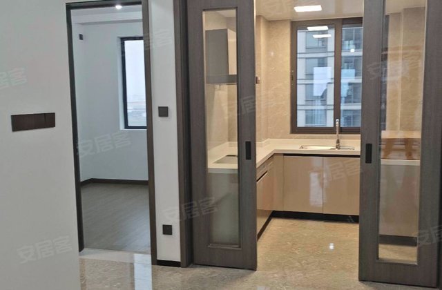 雍润府3室2厅119㎡89万二手房图片