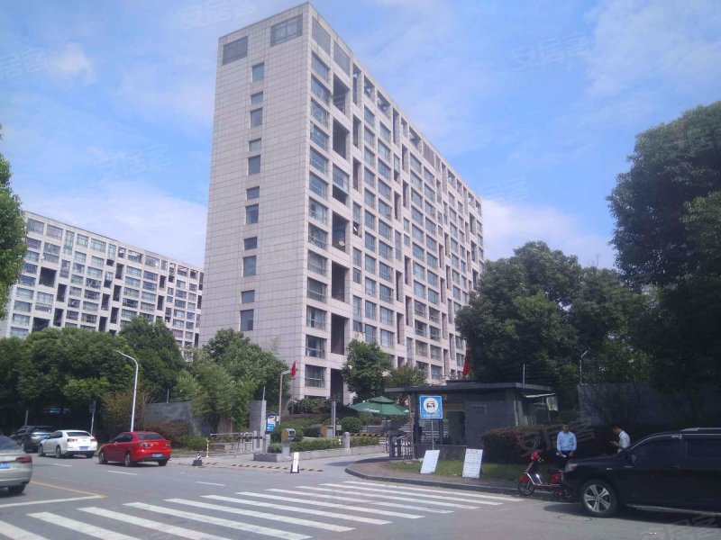 墅外金柳湾新贵居 