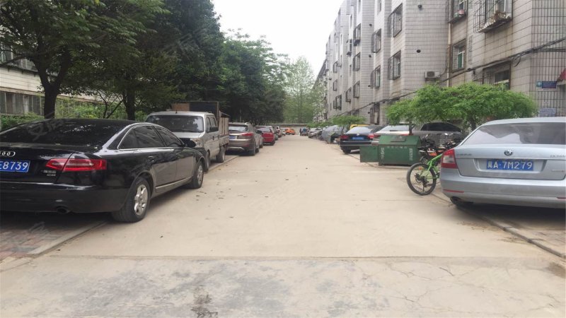 金鹏花园,裕华东路378号